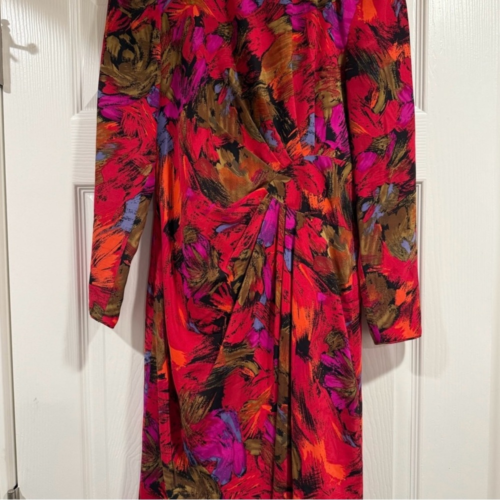 Rare, Vintage Mary McFadden for Saks Fifth Avenue 100% silk dress